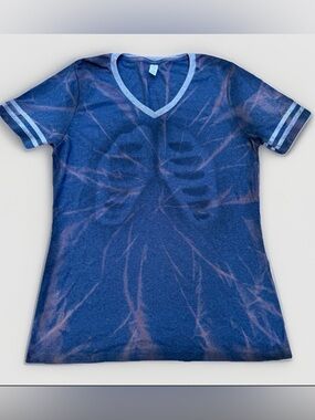 Custom Bleached T-Shirt Womens Size Large Bones